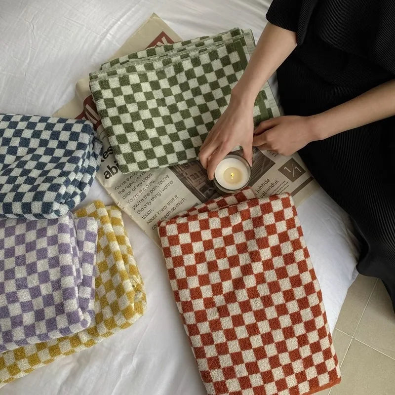 Vintage Plaid Bath Towel