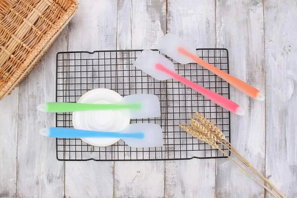 Heat Resistant Flexible Spatula - Seamless, Heavy duty