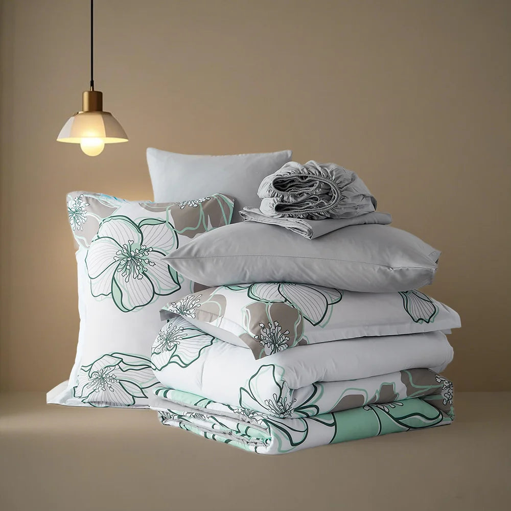 7-Pcs Floral Print Quilt Set