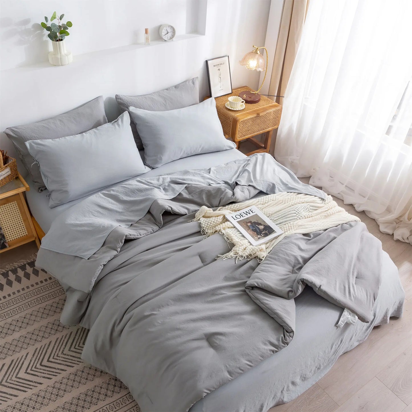 Ultra-Soft Bed Sets With Comforter And Sheets
